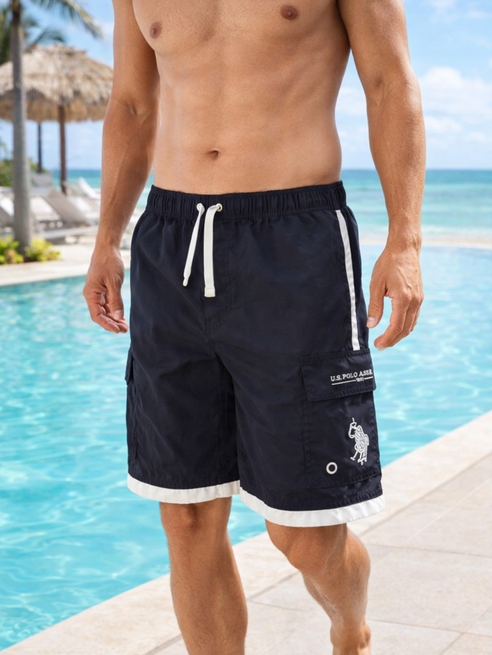 U.S. Polo Assn Swim Trunks Black Cargo Shorts Mesh Lined Men’s M
